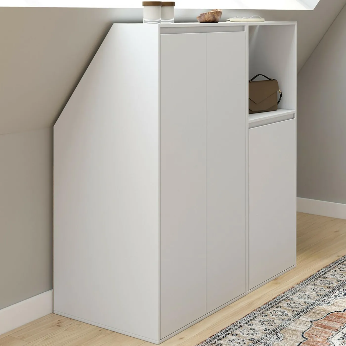 Armoire blanche sous pente 3 portes 1 niche