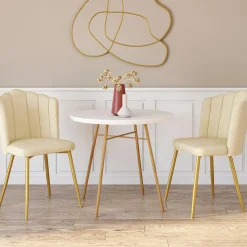 Chaises coquillages beiges en velours et pieds dorés