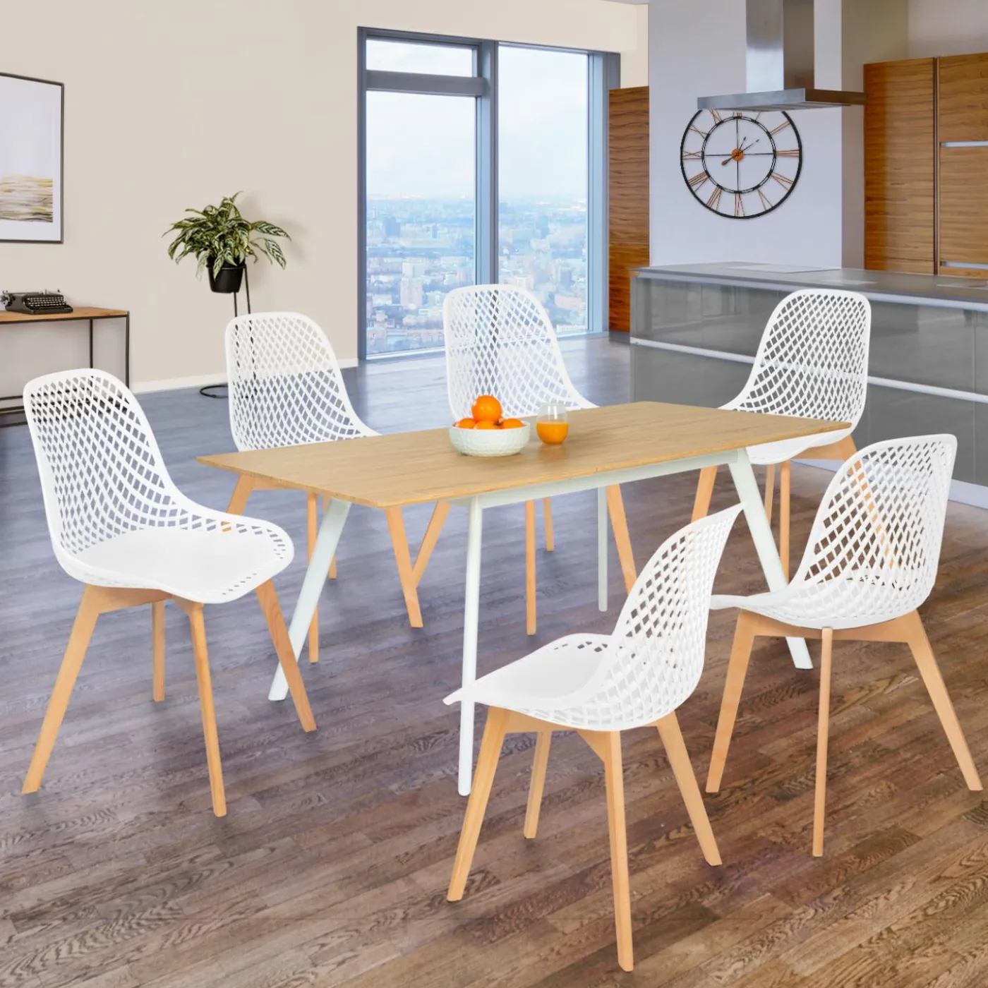 Chaises scandinaves blanches x6 avec dossier ajouré