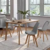 Chaises scandinaves grises avec coussin