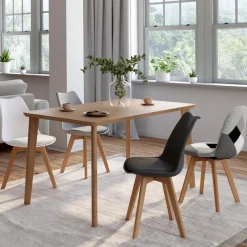 Chaises scandinaves patchworks noirs, gris et blancs