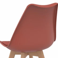 Chaises scandinaves terracotta et beige