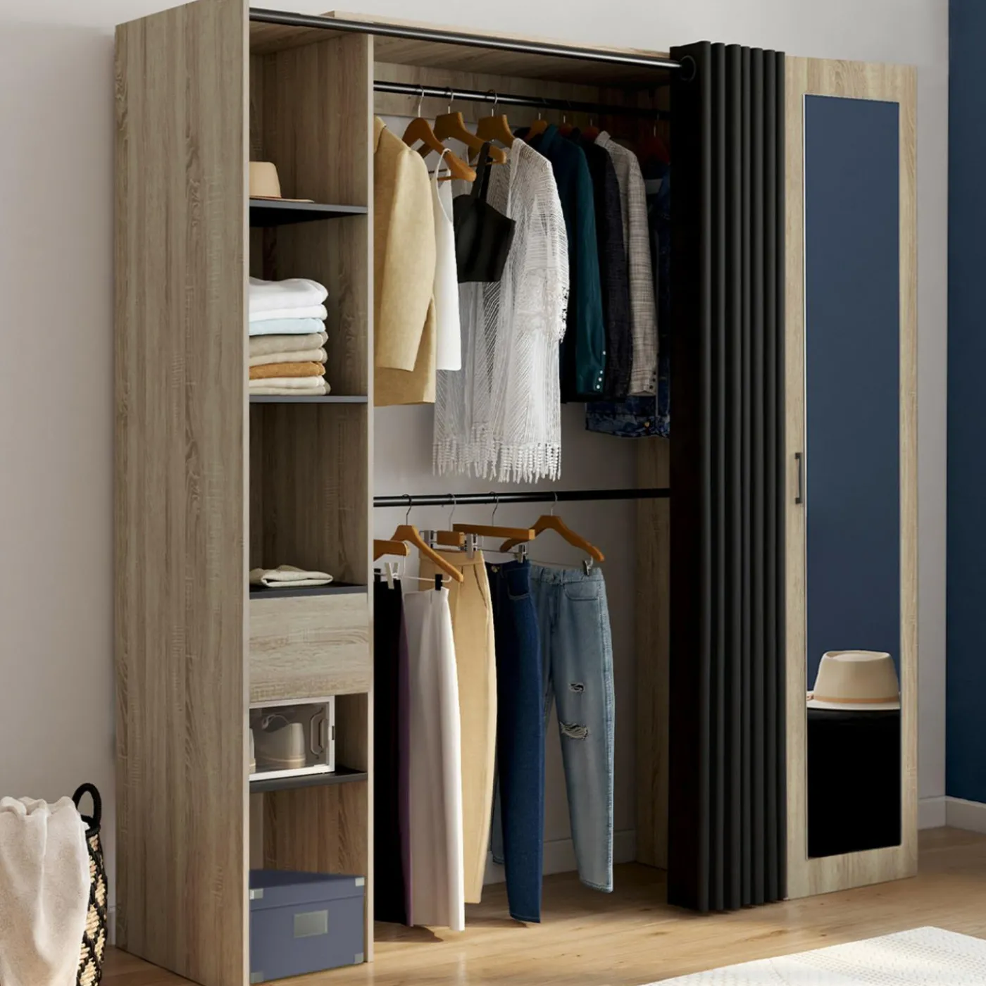 Dressing extensible avec double penderie et rideau noir