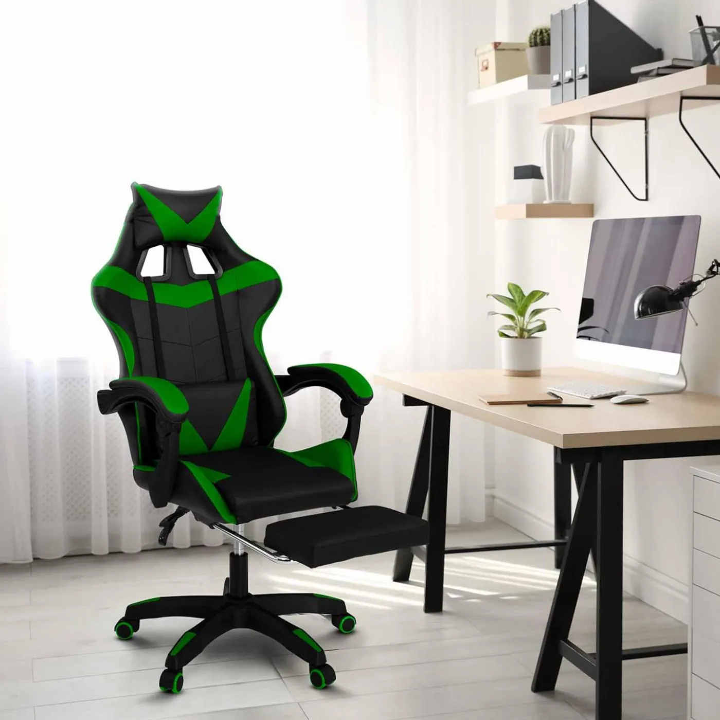 Fauteuil gamer réglable et inclinable avec repose pied et coussins noir et vert