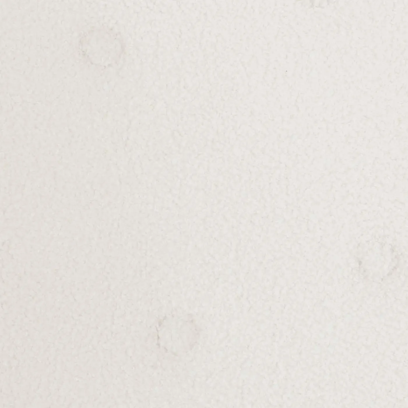 Fauteuil scandinave en tissu bouclette blanc