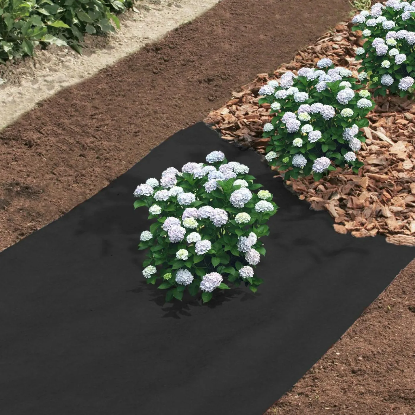 Feutre géotextile noir pour paillage du jardin