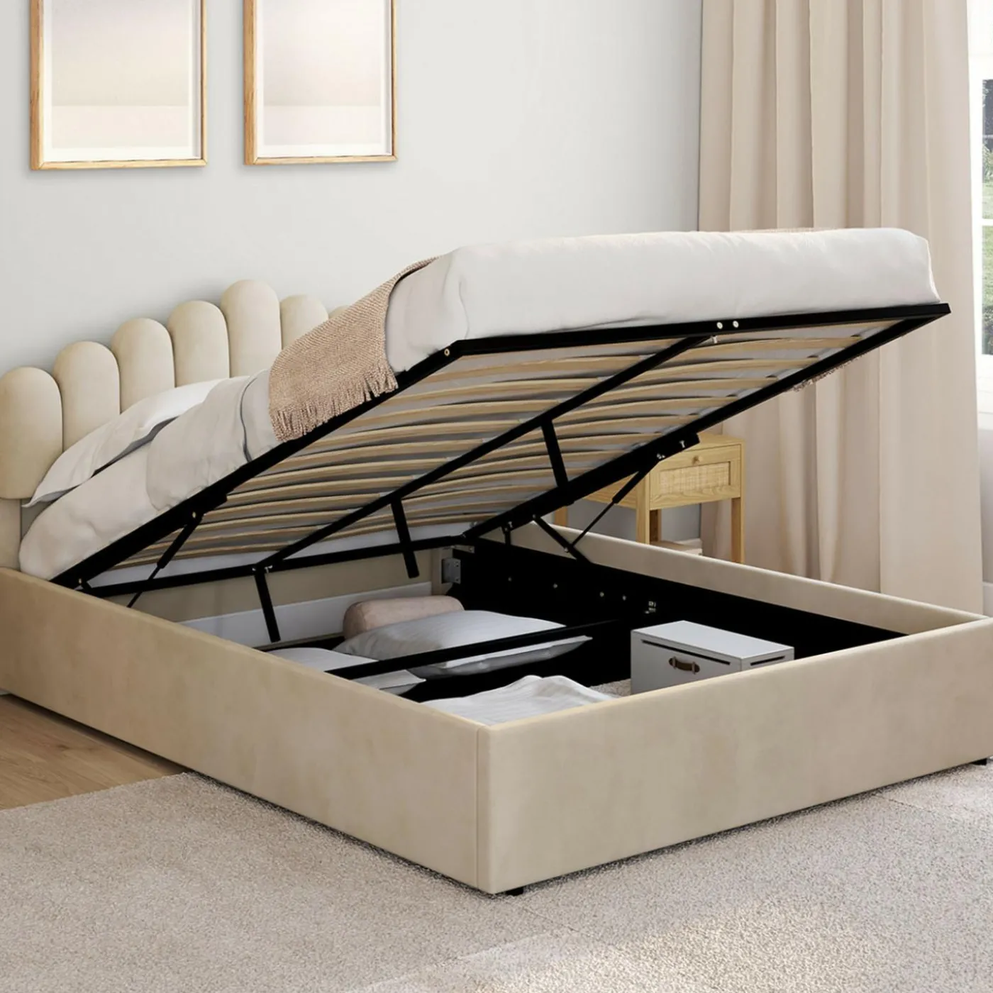 Lit coffre double avec tête de lit et sommier 140 x 190 cm velours beige