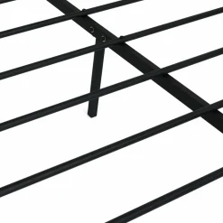 Lit en métal 140 x 190 cm avec sommier