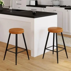 Lot de 2 tabourets de bar effet cuir marron et pieds métal
