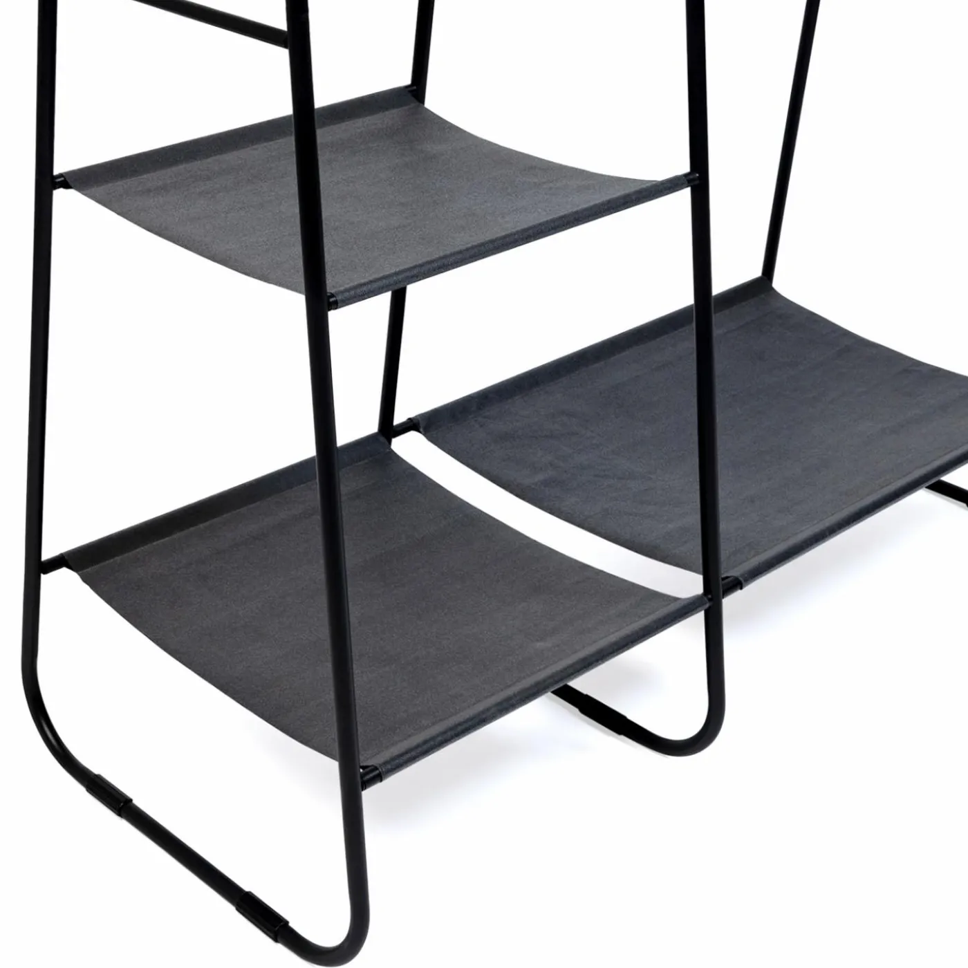 Portant vêtements en métal noir et façon bois