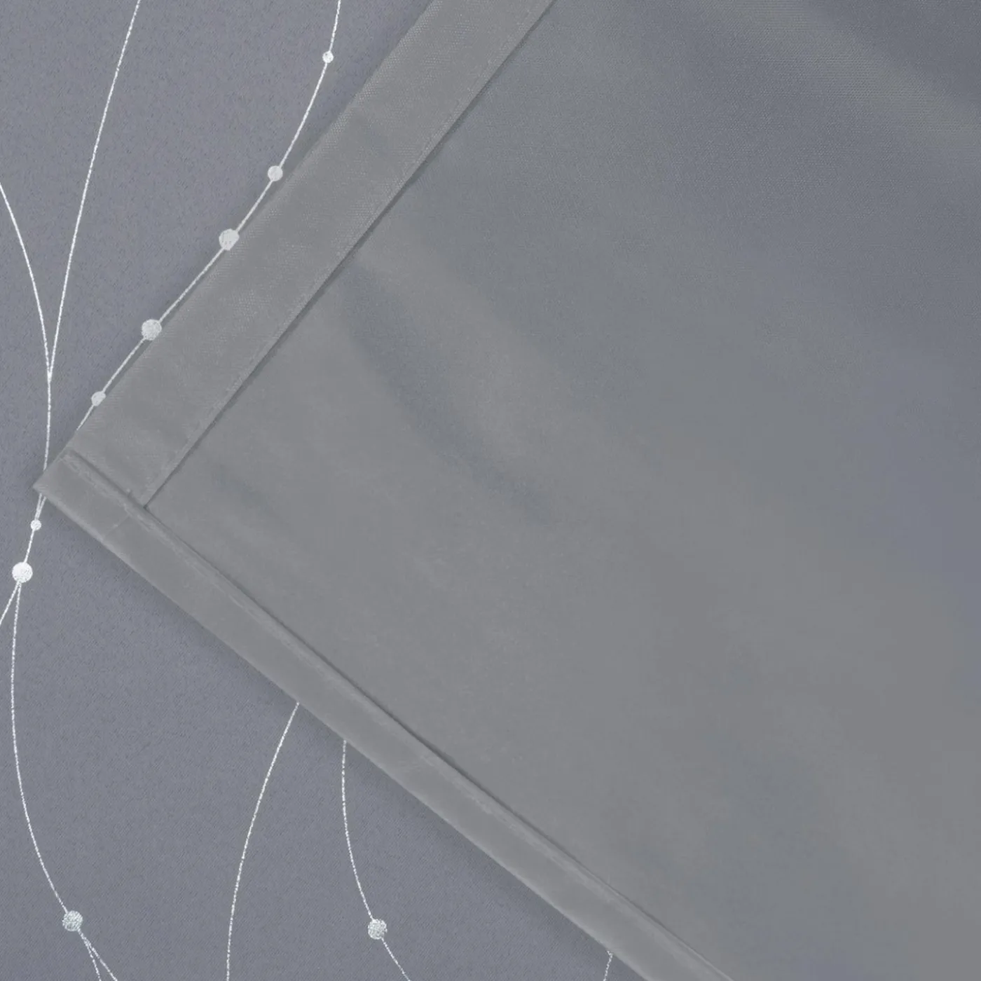 Rideaux occultants thermiques gris anthracite avec motifs
