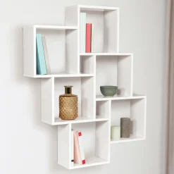 Étagère blanche murale avec 8 cubes