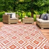 Tapis extérieur terrasse motifs géométriques terracotta et blanc 160 x 260 cm